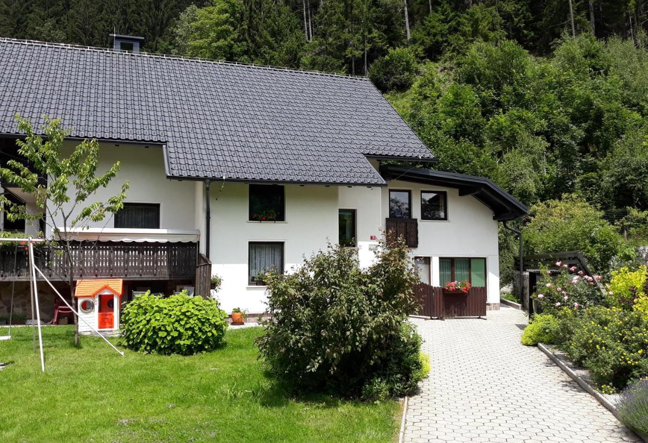 Jakelj Appartement *